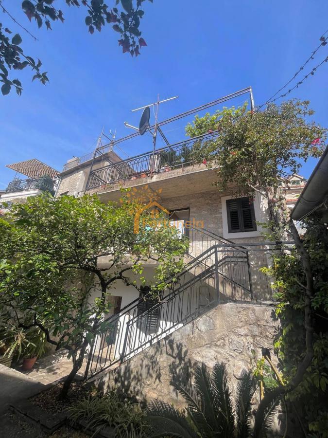 Stone house in Herceg Novi Old Town